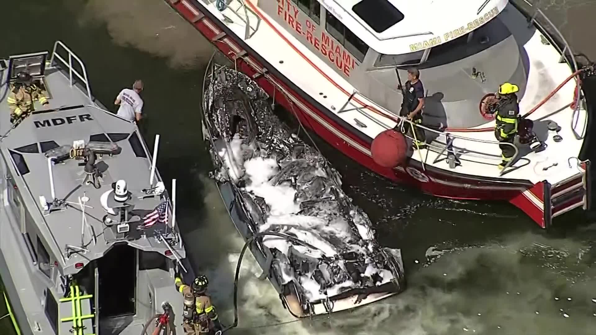 Two injured in boat fire in Biscayne Bay – WFLA