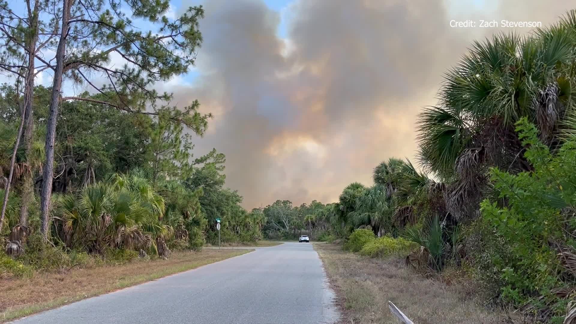 Large brush fire in Sarasota County forces evacuations, temporarily ...