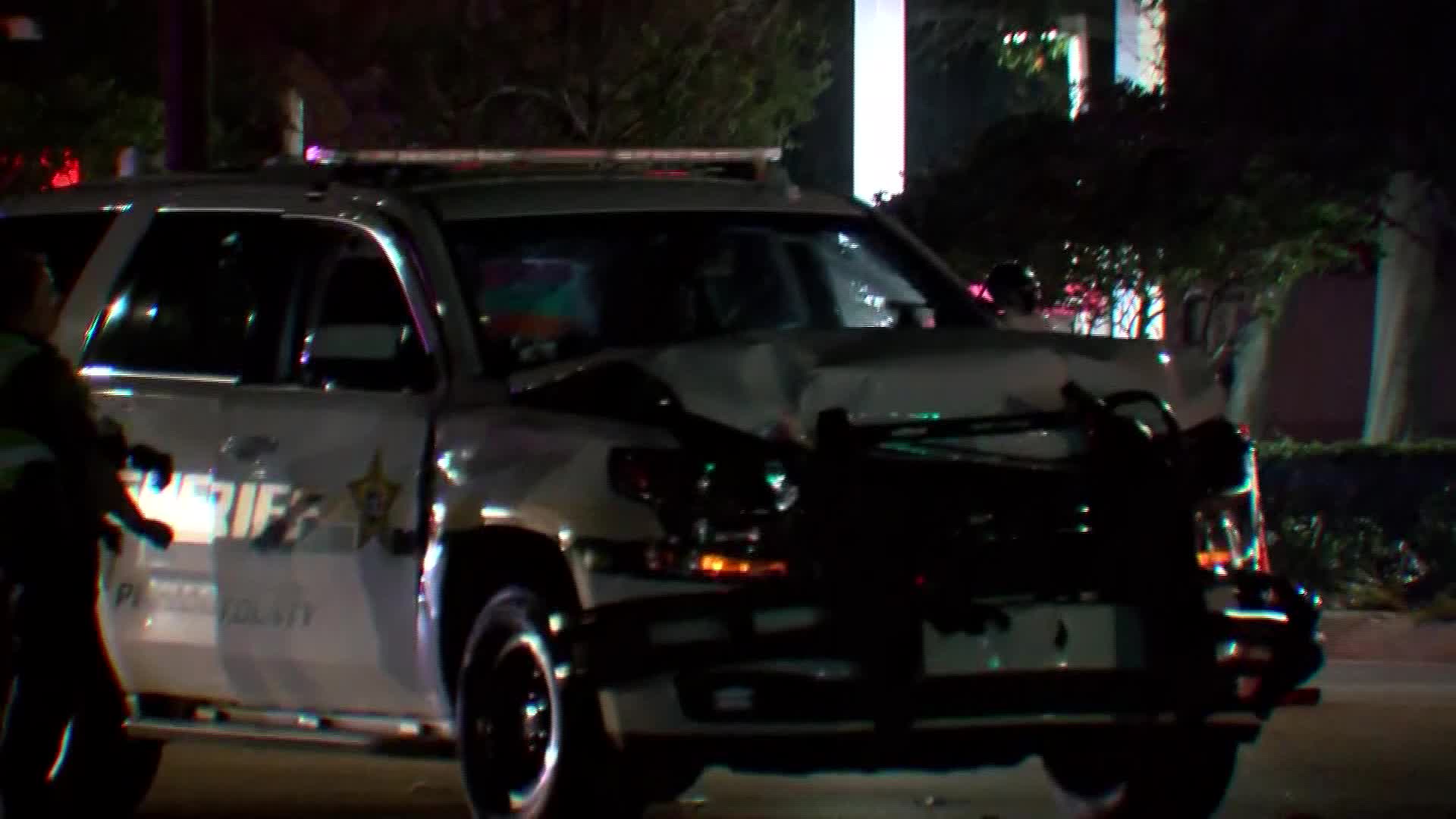 Multi-vehicle crash involving Pinellas County deputy leads to arrest – WFLA